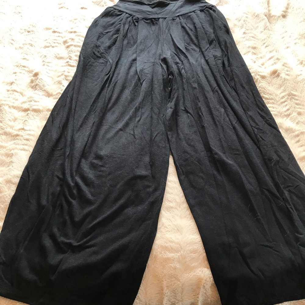 Chlo & Angus wide leg cropped pants xs black